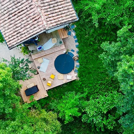 Dom wakacyjny Eco-villa En Lisiere De Foret