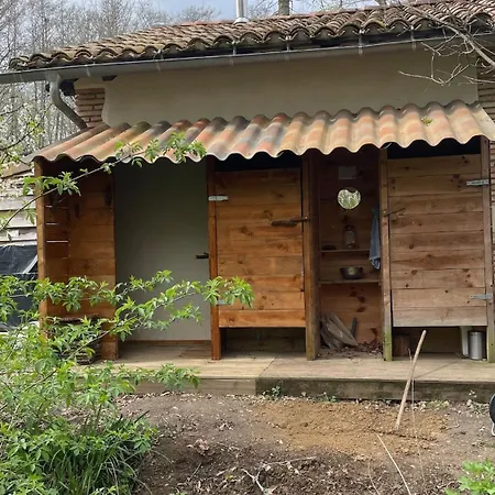 Holiday home Eco-villa En Lisiere De Foret Lisle-sur-Tarn