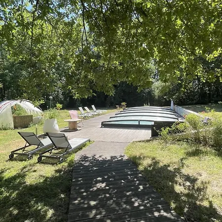 Holiday home Eco-villa En Lisiere De Foret Lisle-sur-Tarn